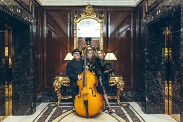 Шоу на Gatsby вечеринке от кавер группы Gatsby Orchestra и шоу-балета Gold Diggers в банкетном зале отеля Ritz Carlton (Москва) — фото 3